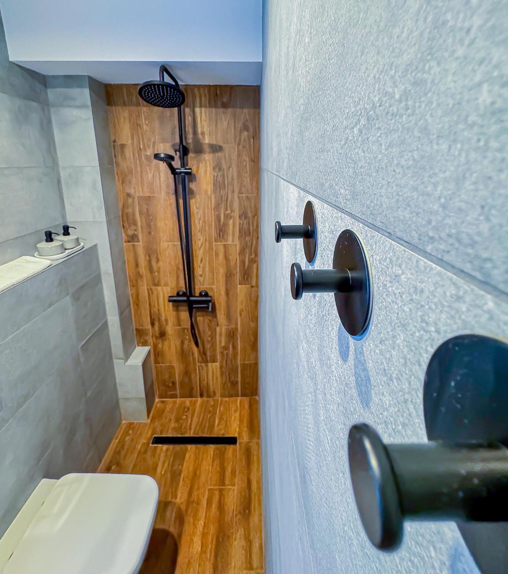 Central Apartments Veliko Tărnovo Esterno foto