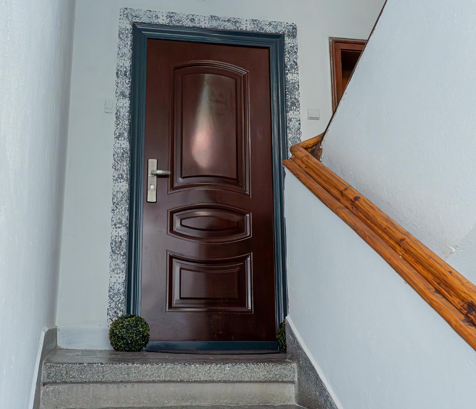 Central Apartments Veliko Tărnovo Esterno foto